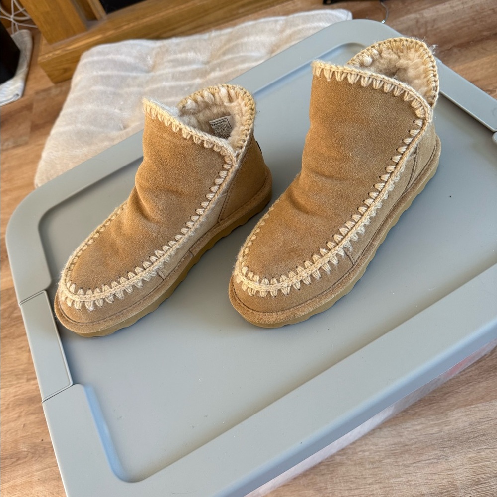 BearPaw Tan Women's Slippers